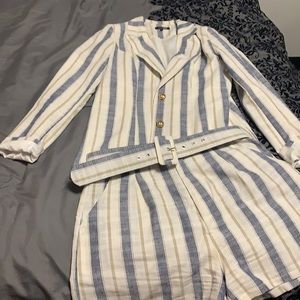 2 piece matching linen set